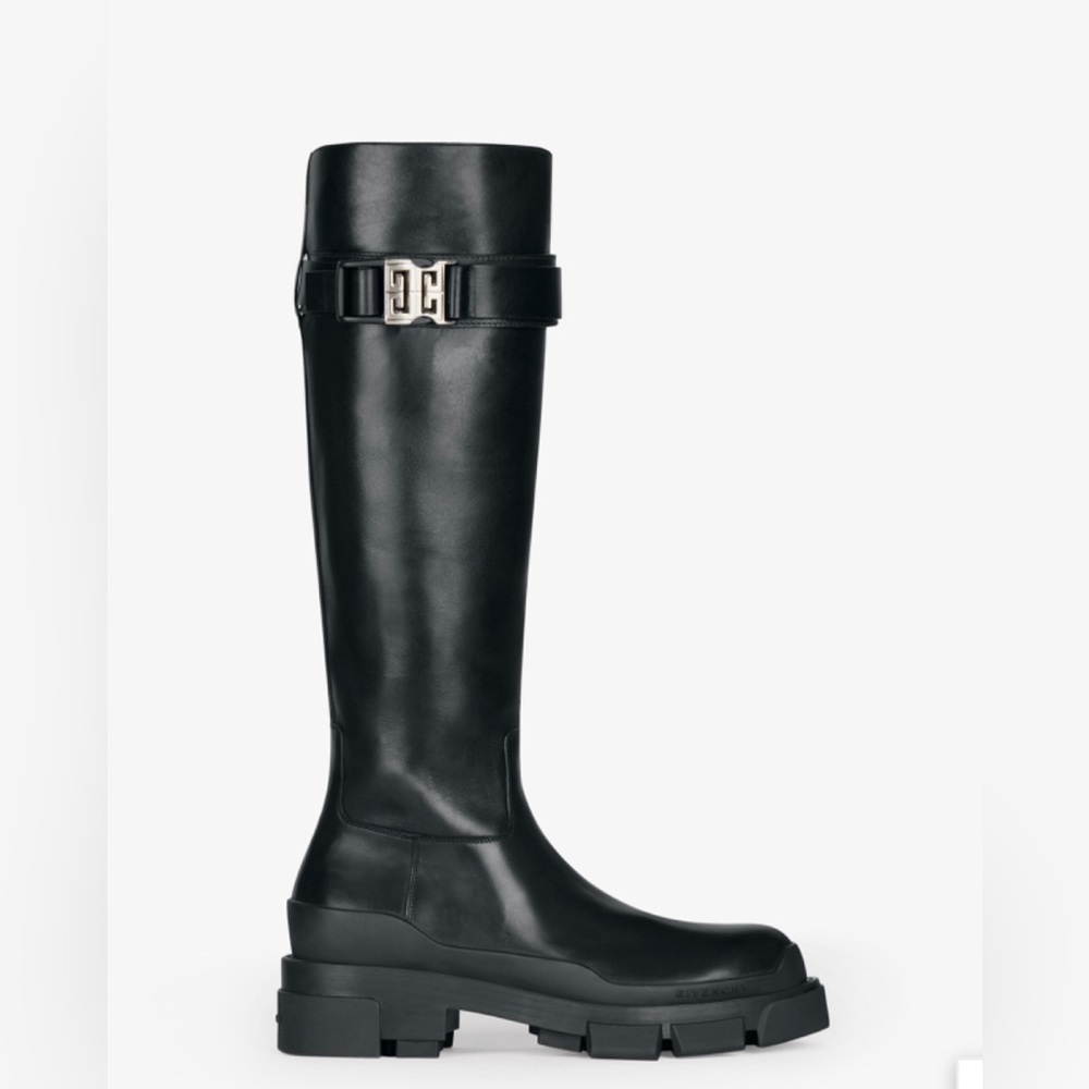 Givenchy Terra Black smooth calfskin boots